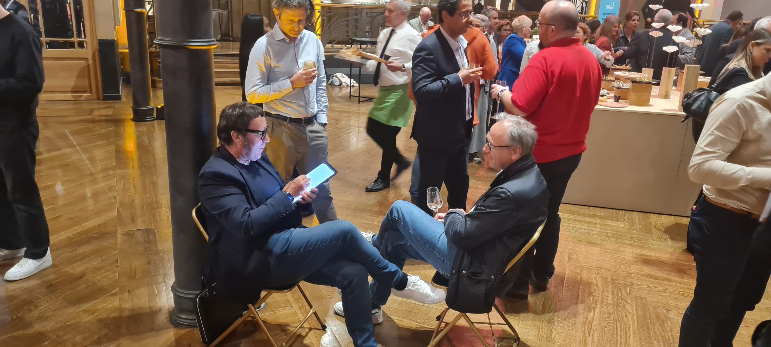 Caricaturiste Digital pour soirée d'entreprise By LUDIMUS Creative Events